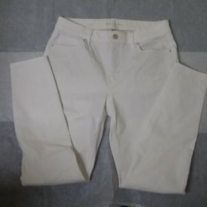 White House Black Market